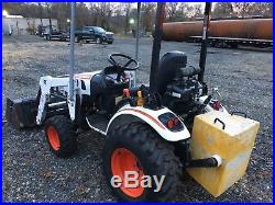 Bobcat CT122 4x4 Compact Tractor, 213 Hours