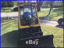 Bombardier Sidewalk Plow Excellent Condition Low Hours Loaded