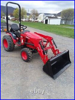 Branson 2505H 4wd, Hydrostatic Drive Diesel Tractor with new BL95 Loader TYM