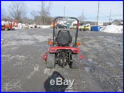 Case International DX25E 4x4 Compact Tractor With Loader & Mower