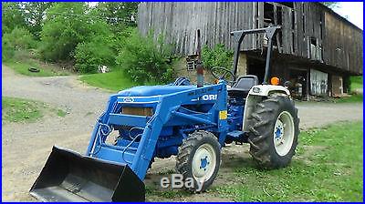 FORD 1910 4x4 COMPACT TRACTOR WITH FRONT END LOADER