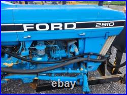 FORD 2910 With Bush Hog SM60 Side Shift Rotary Cutter FORD 2910 With Bush Hog SM60 Side Shift Rotary Cutter