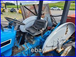 FORD 2910 With Bush Hog SM60 Side Shift Rotary Cutter FORD 2910 With Bush Hog SM60 Side Shift Rotary Cutter
