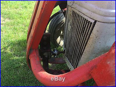 FORD 9 N TRACTOR WITH FRONT LOADER GOOD RUNNING CONDITION