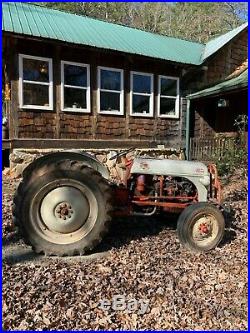 Farm Tractor Ford 9N