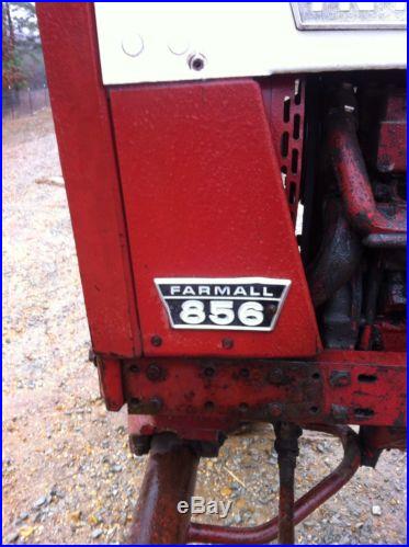 Farmall international 856 tractor. Deisal. Runs & drives great