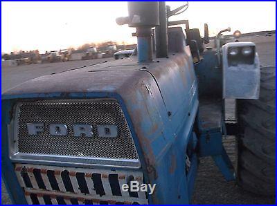 Ford 8000 diesel tractor runs good nice clean original tractor