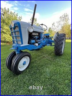 Ford 961 Tractor