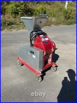 Hammer Mill Grain Grinder C. S. Bell Model 20HMBL Hammer Mill Grain Grinder C. S. Bell Model 20HMBL