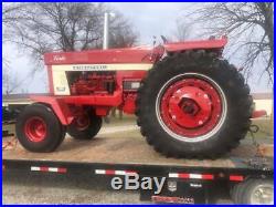International 1466 Tractor (IH-1466)