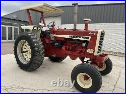 International Farmall 1206 farm tractor withROPS Case IH Iowa