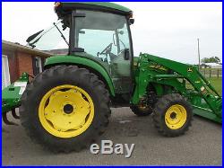 JOHN DEERE 4520 TRACTOR LOADER MWR 2013 With57 HRS CAB A/C RADIO