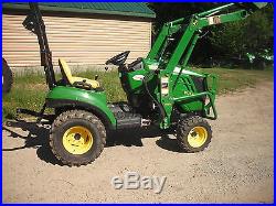 John Deere 1023E 4x4 Loader Compact Tractor