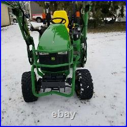 John Deere 2025r 4wd Dsl Hydro Loader And Mower Only 179 Hrs