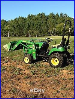 John Deere 2305 Compact 4x4Tractor with Loader