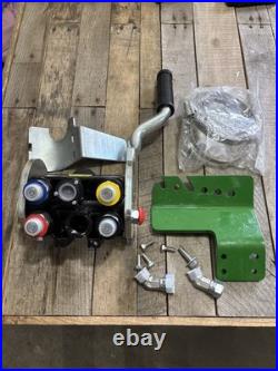 John Deere 2 Remote Quick Connect Axx11352