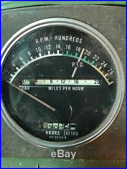 John Deere 3010 Gas, 1963 in good condition. Excellent power steering