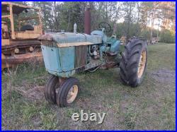 John Deere 3020 Tractor