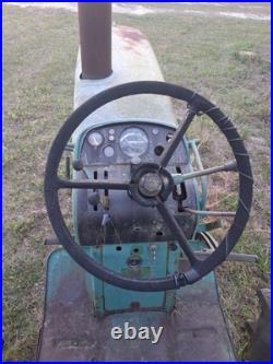 John Deere 3020 Tractor