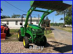 John Deere 3033r tractor loader