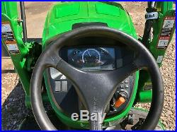 John Deere 3033r tractor loader