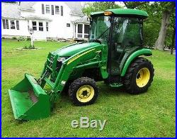 John Deere 3520 cab tractor with loader
