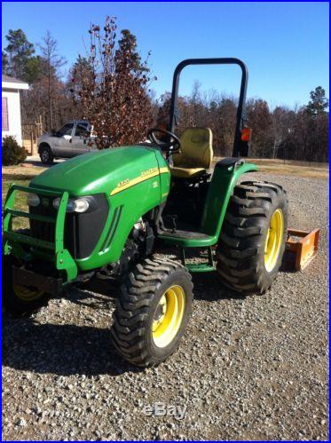 John Deere 4320 tractor. 4x4 w/only 260 hours. Mid mount valve for loader