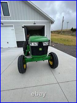 John Deere 5055e tractor