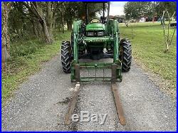John Deere 5210 4x4 Tractor With Loader