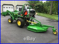 John Deere 855 MFWD (4WD) Compact Utility Tractor with 52 Front End Loader (FEL)