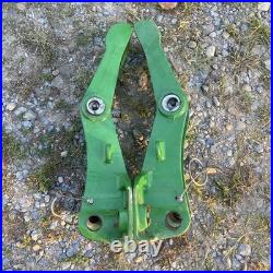 John Deere Boom Holders Right & Left Side W50722 & W50723