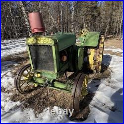 John Deere Model B Farm Tractor John Deere Green Heavy Equipment Tractor
