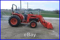 KUBOTA L4330 4x4 TRACTOR WithLA853 LOADER, HYDROSTATIC TRANS, 1052 HOURS NICE