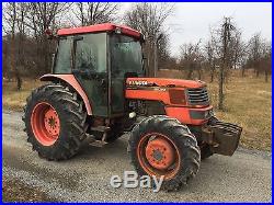 Kubota M8200 4x4 Tractor Enclosed Cab 2300 Hours Low Cost Shipping Rates