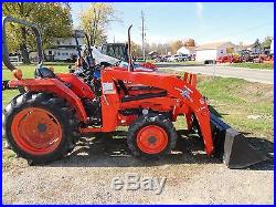 KUBOTA TRACTOR WITH NEW LOADER