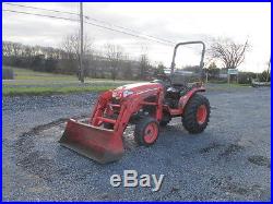 Kubota B3200 4x4 Compact Tractor With Loader