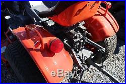 Kubota B6100 Compact Tractor with 3124Hrs, 16HP, Hydro, 2WD. REPAINTED