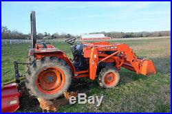 Kubota L2900 GST Tractor 4WD With Implements Box Blade Bushhog Post Auger
