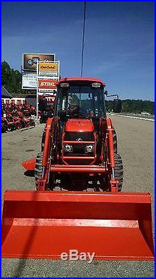 Kubota L3240 Cab Tractor, 4wd, heat, AC, Loader, 72 Mower, Very Good Condition