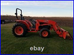 Kubota L4630 4x4 tractor with loader