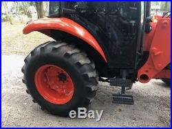 Kubota M6040 Tractor, 4X4, Loader, Hydraulic Shuttle, A/C HEAT, R4, Zero issues