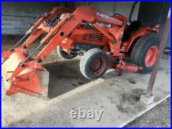 Kubota Tractor 4x4 Loader L3450 ONLY 348hrs! Belly Mower, Diesel Engine