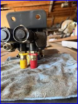 Kubota loader control valve Kubota loader control valve