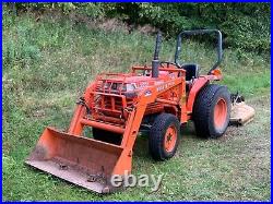 Kubota tractor 4x4 L2550 with Brush hog