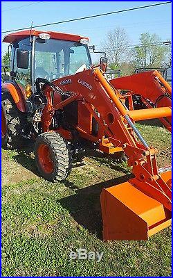 Kubota tractor L5460 with loader and cab