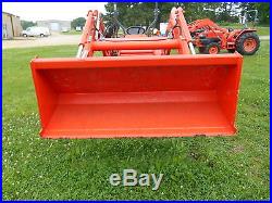 L2800 Kubota 4WD Tractor with Loader/Trailer/Equipment