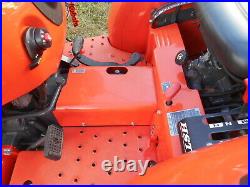 L3901D Kubota 4wd Tractor Hydrostat drive with Loader/Trailer/BushHog