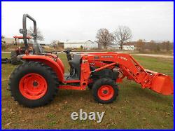 L3940D Kubota 4wd Tractor with Loader/2011 Model/605 Hours