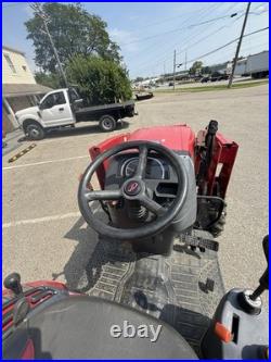 Mahindra 1635 Tractor with Backhoe only 195 Hrs