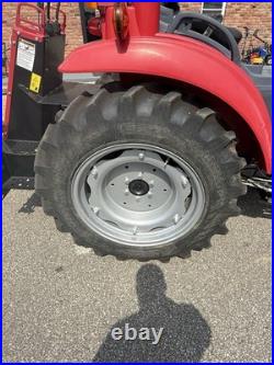 Mahindra 1635 Tractor with Backhoe only 195 Hrs